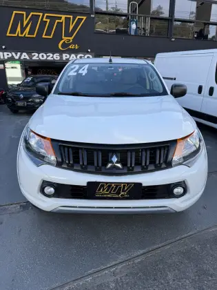 MITSUBISHI L200 TRITON 2.4 16V TURBO DIESEL GL CD 4X4 MANUAL MITSUBISHI L200 TRITON 2.4 16V TURBO DIESEL GL CD 4X4 MANUAL