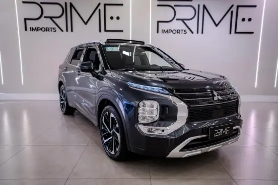 MITSUBISHI-OUTLANDER-2025