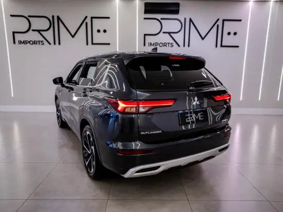 MITSUBISHI-OUTLANDER-2.4 PHEV SIGNATURE S-AWC DHT MITSUBISHI-OUTLANDER-2025