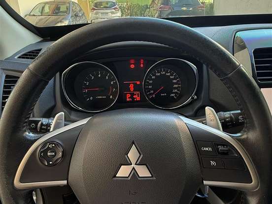 MITSUBISHI-ASX-2.0 4X2 16V GASOLINA 4P AUTOMÁTICO MITSUBISHI-ASX-2015