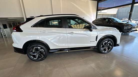 MITSUBISHI-ECLIPSE CROSS-2025