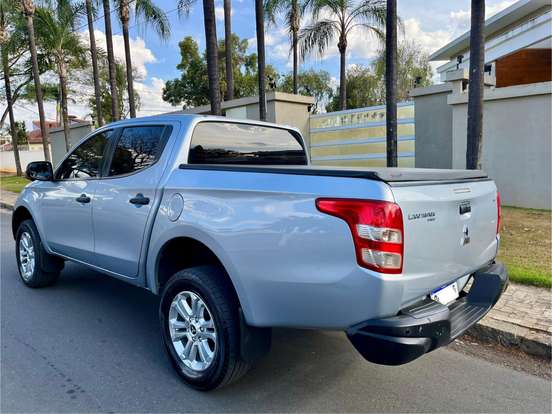 MITSUBISHI-L200 TRITON-2.4 16V TURBO DIESEL SPORT GL CD 4P 4X4 MANUAL MITSUBISHI-L200 TRITON-2018