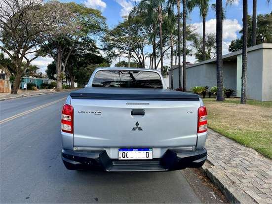 MITSUBISHI-L200 TRITON-2018