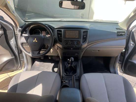 MITSUBISHI-L200 TRITON-2018