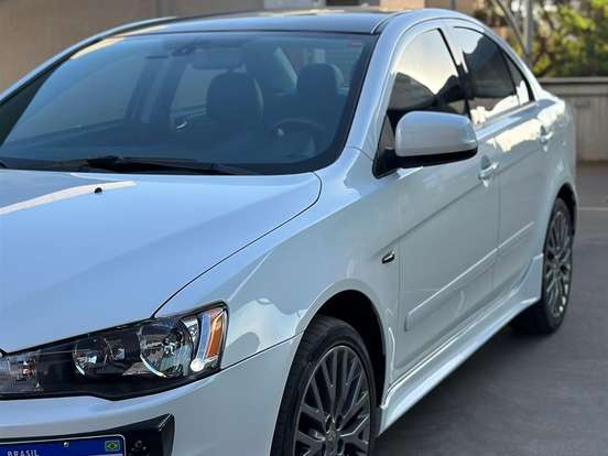 MITSUBISHI-LANCER-2.0 HL-T 16V GASOLINA 4P AUTOMÁTICO MITSUBISHI-LANCER-2018