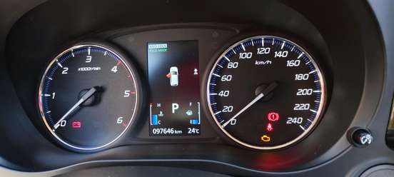 MITSUBISHI-OUTLANDER-2016