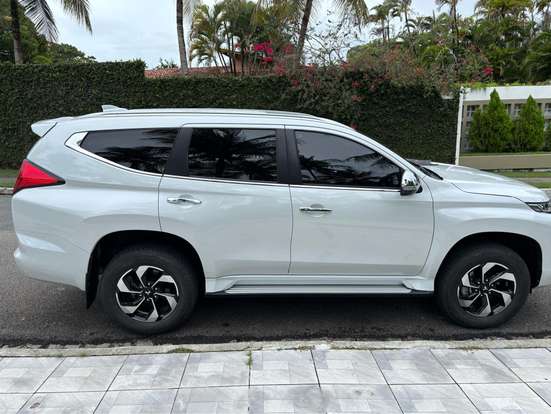 MITSUBISHI-PAJERO SPORT-2024