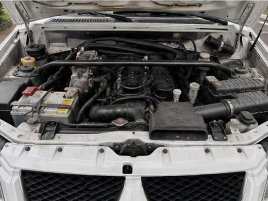 MITSUBISHI-PAJERO TR4-2.0 4X4 16V 140CV FLEX 4P AUTOMÁTICO MITSUBISHI-PAJERO TR4-2013