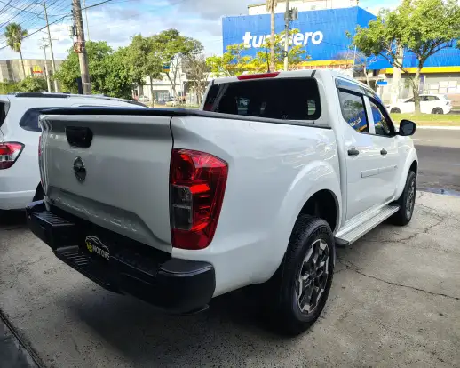 NISSAN-FRONTIER-2022