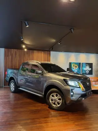 NISSAN FRONTIER 2.3 16V TURBO DIESEL XE CD 4X4 AUTOMÁTICO