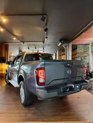 NISSAN-FRONTIER-2024