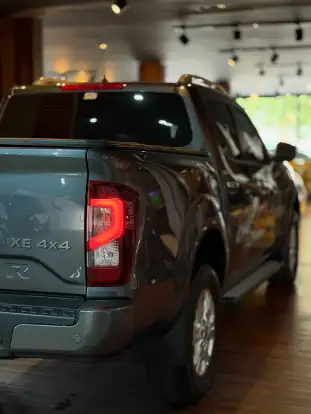 NISSAN-FRONTIER-2024