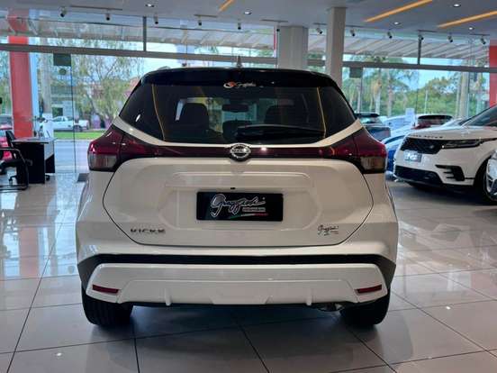 NISSAN-KICKS-2022