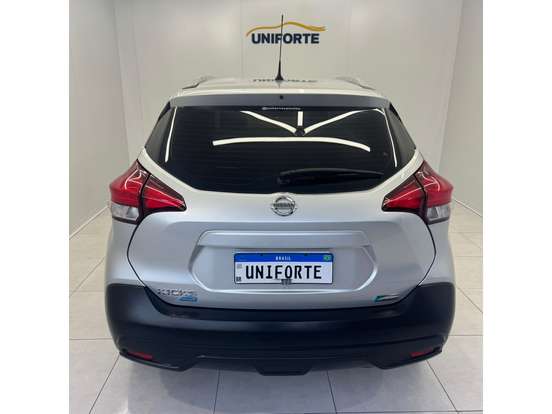 NISSAN-KICKS-2017