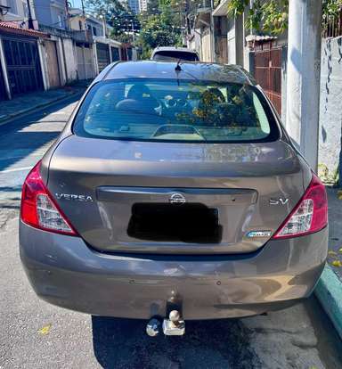NISSAN-VERSA-2013