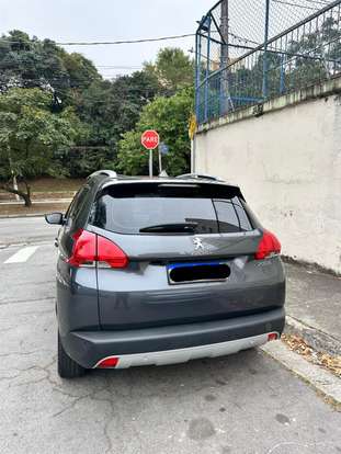 PEUGEOT-2008-2017