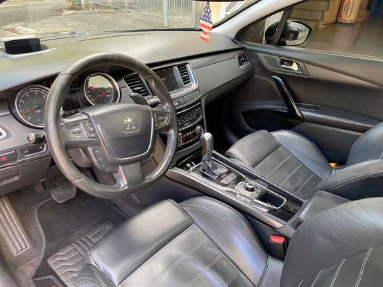 PEUGEOT-508-2012