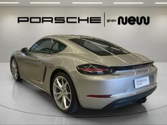 PORSCHE-718-2024