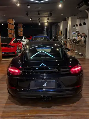 PORSCHE-718-2024