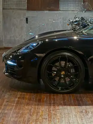 PORSCHE-718-2024
