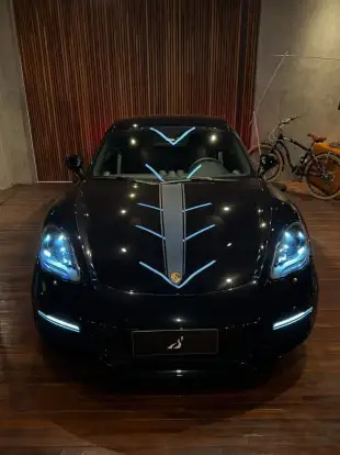 PORSCHE-718-2024