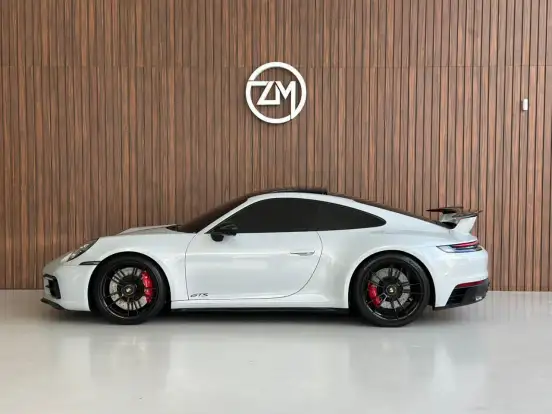 PORSCHE-911-2024