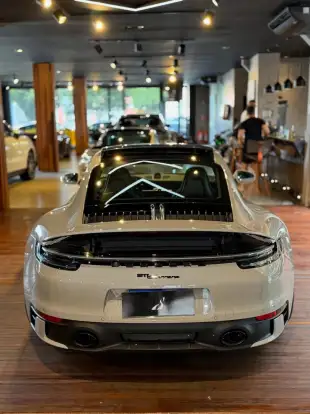 PORSCHE-911-2024
