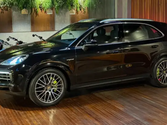 PORSCHE-CAYENNE-3.0 V6 E-HYBRID AWD TIPTRONIC S PORSCHE-CAYENNE-2021