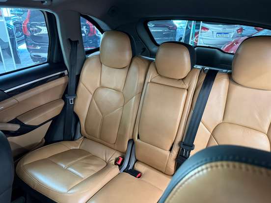 PORSCHE-CAYENNE-3.6 4X4 V6 24V GASOLINA 4P TIPTRONIC PORSCHE-CAYENNE-2011
