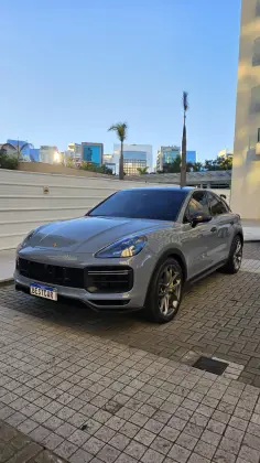 PORSCHE CAYENNE 4.0 V8 GASOLINA TURBO GT COUPÉ AWD TIPTRONIC S PORSCHE CAYENNE 4.0 V8 GASOLINA TURBO GT COUPÉ AWD TIPTRONIC S