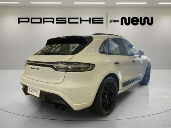 PORSCHE-MACAN-2024