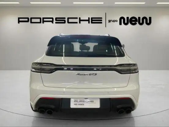 PORSCHE-MACAN-2024