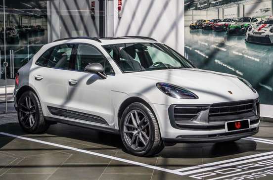 PORSCHE-MACAN-2024