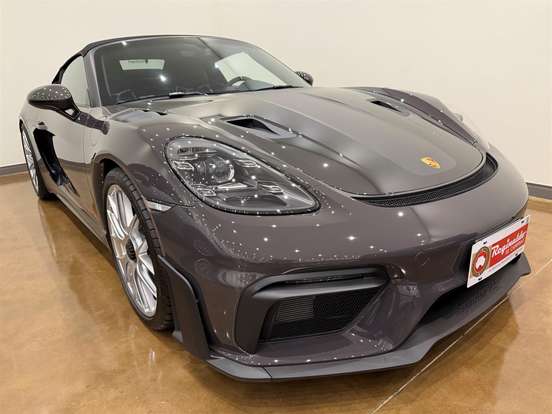 PORSCHE-718-2024