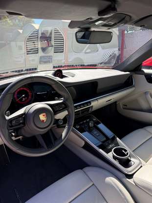 PORSCHE-911-2019