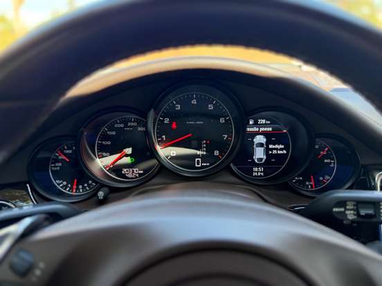 PORSCHE-PANAMERA-3.6 V6 24V GASOLINA 4P AUTOMÁTICO PORSCHE-PANAMERA-2014