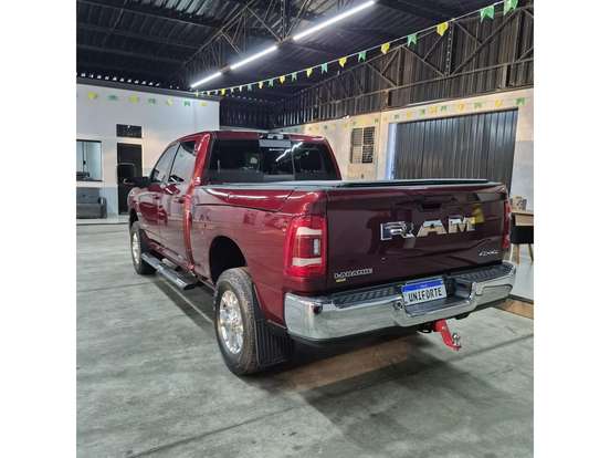 RAM-2500-6.7 I6 TURBO DIESEL LARAMIE CD 4X4 AUTOMÁTICO RAM-2500-2023