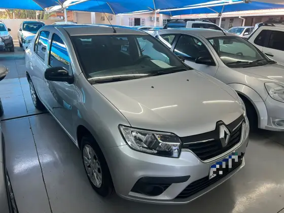 RENAULT LOGAN 1.0 12V SCE FLEX ZEN MANUAL RENAULT LOGAN 1.0 12V SCE FLEX ZEN MANUAL