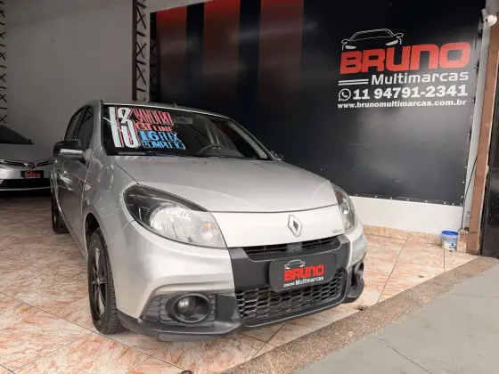 RENAULT SANDERO 1.6 GT LINE LIMITED FLEX 4P MANUAL RENAULT SANDERO 1.6 GT LINE LIMITED FLEX 4P MANUAL
