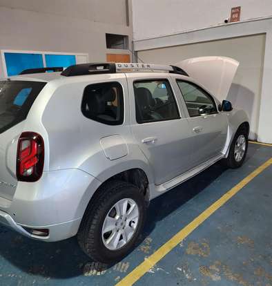 RENAULT-DUSTER-2.0 DYNAMIQUE 4X2 16V FLEX 4P AUTOMÁTICO RENAULT-DUSTER-2015