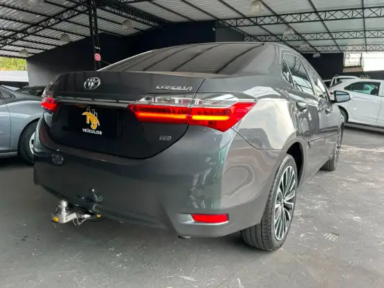 TOYOTA-COROLLA-2017