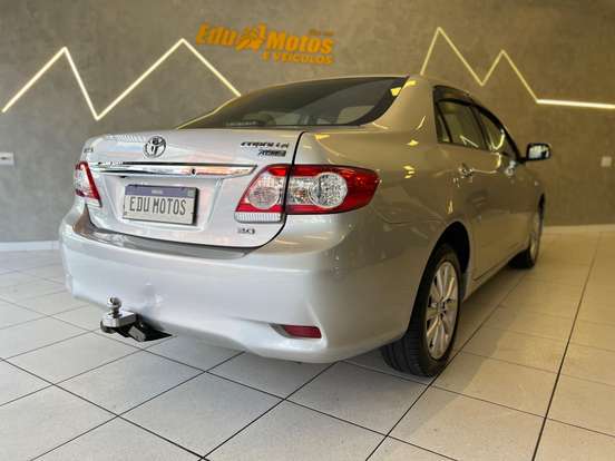 TOYOTA-COROLLA-2.0 ALTIS 16V FLEX 4P AUTOMÁTICO TOYOTA-COROLLA-2013