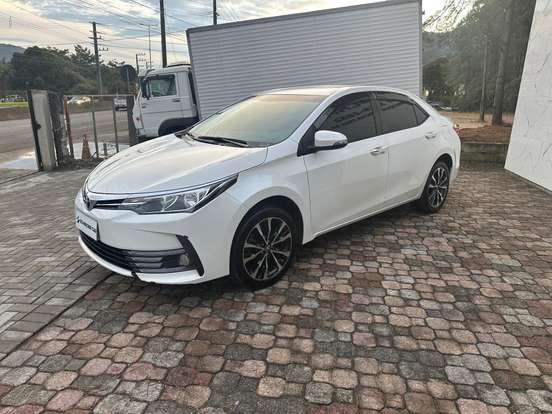 TOYOTA-COROLLA-2.0 XEI 16V FLEX 4P AUTOMÁTICO TOYOTA-COROLLA-2017