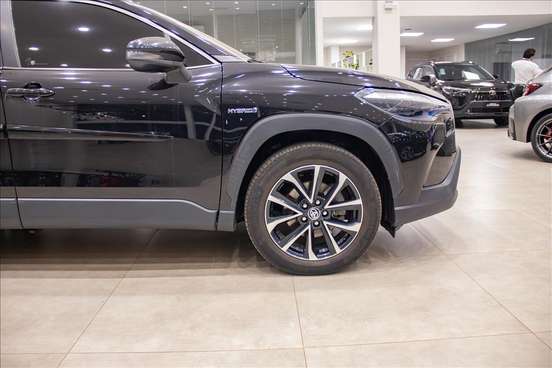 TOYOTA-COROLLA CROSS-2021