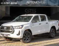 TOYOTA HILUX 2.8 D-4D TURBO DIESEL CD POWER PACK 4X4 AUTOMÁTICO TOYOTA HILUX 2.8 D-4D TURBO DIESEL CD POWER PACK 4X4 AUTOMÁTICO