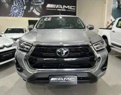 TOYOTA HILUX 2.8 D-4D TURBO DIESEL CD SRX 4X4 AUTOMÁTICO TOYOTA HILUX 2.8 D-4D TURBO DIESEL CD SRX 4X4 AUTOMÁTICO