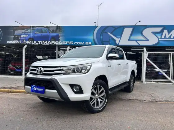 TOYOTA HILUX 2.8 SRX 4X4 CD 16V DIESEL 4P AUTOMÁTICO TOYOTA HILUX 2.8 SRX 4X4 CD 16V DIESEL 4P AUTOMÁTICO