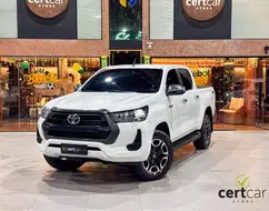 TOYOTA HILUX 2.8 D-4D TURBO DIESEL CD POWER PACK 4X4 MANUAL TOYOTA HILUX 2.8 D-4D TURBO DIESEL CD POWER PACK 4X4 MANUAL