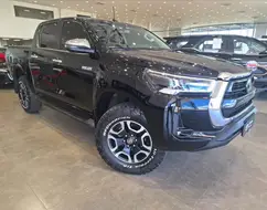TOYOTA HILUX 2.8 D-4D TURBO DIESEL CD SRX 4X4 AUTOMÁTICO TOYOTA HILUX 2.8 D-4D TURBO DIESEL CD SRX 4X4 AUTOMÁTICO
