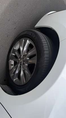 TOYOTA-COROLLA-2018